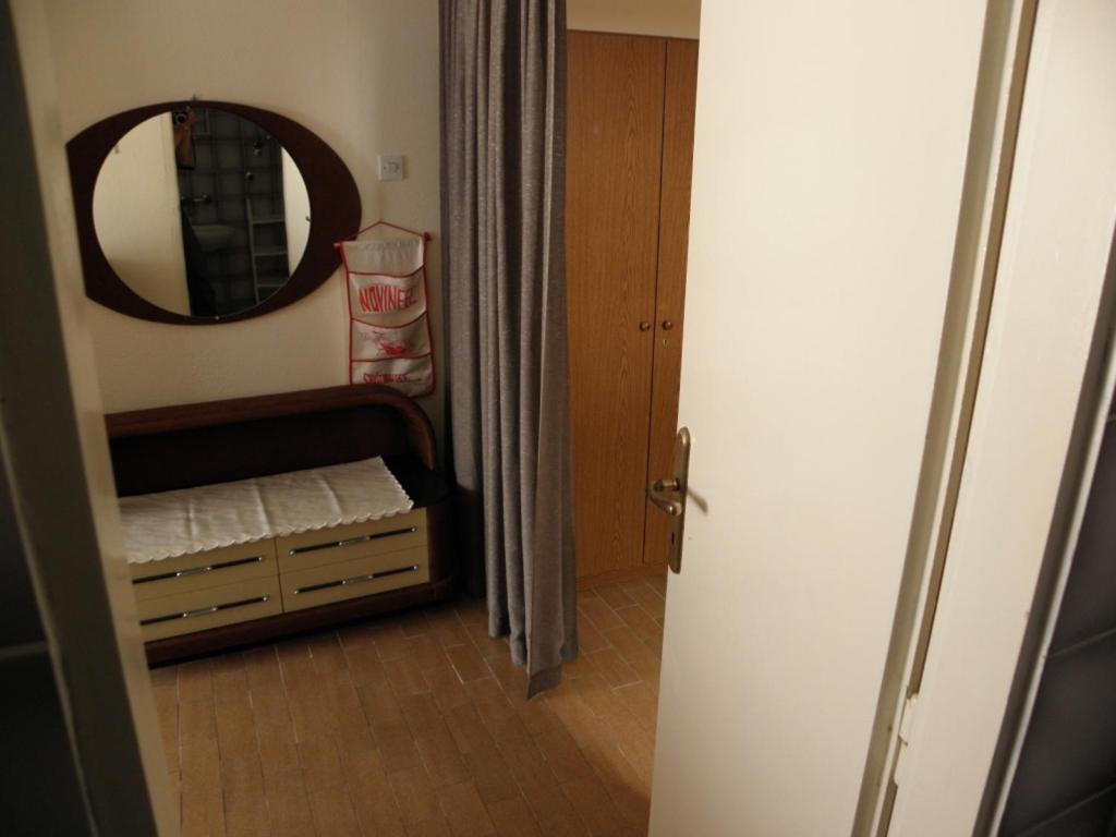 Apartments Milan In Baska Exterior foto