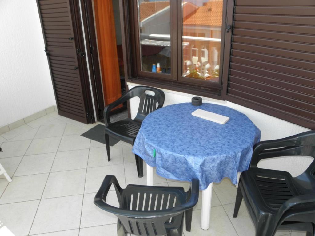Apartments Milan In Baska Exterior foto