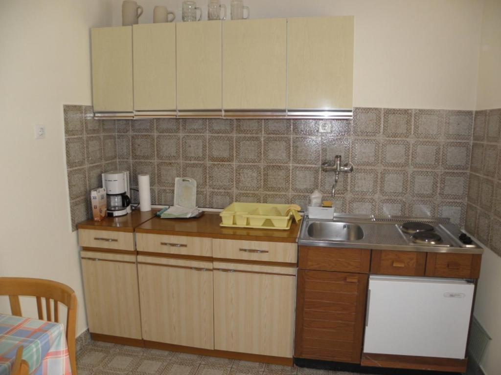 Apartments Milan In Baska Exterior foto